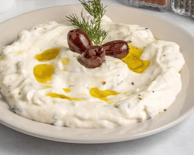 Quart Homemade Tzatziki.
